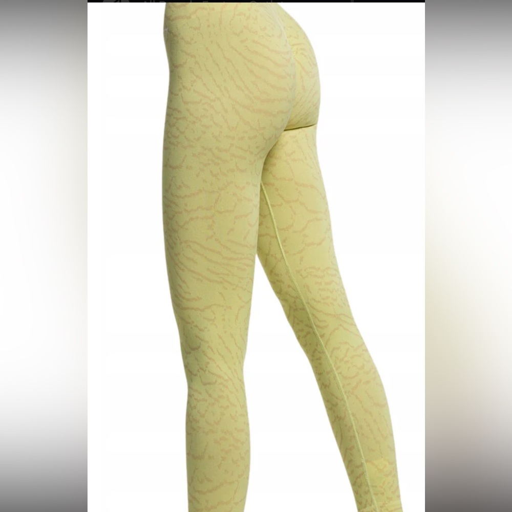 Yellow Gymshark Leggings XS